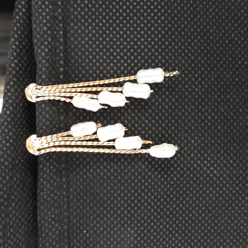 Stunning Gold & Faux Pearl Earrings